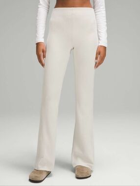 Lululemon Brushed Softstreme Ribbed Zip Flared Pant 32.5" Bone 8 Like New